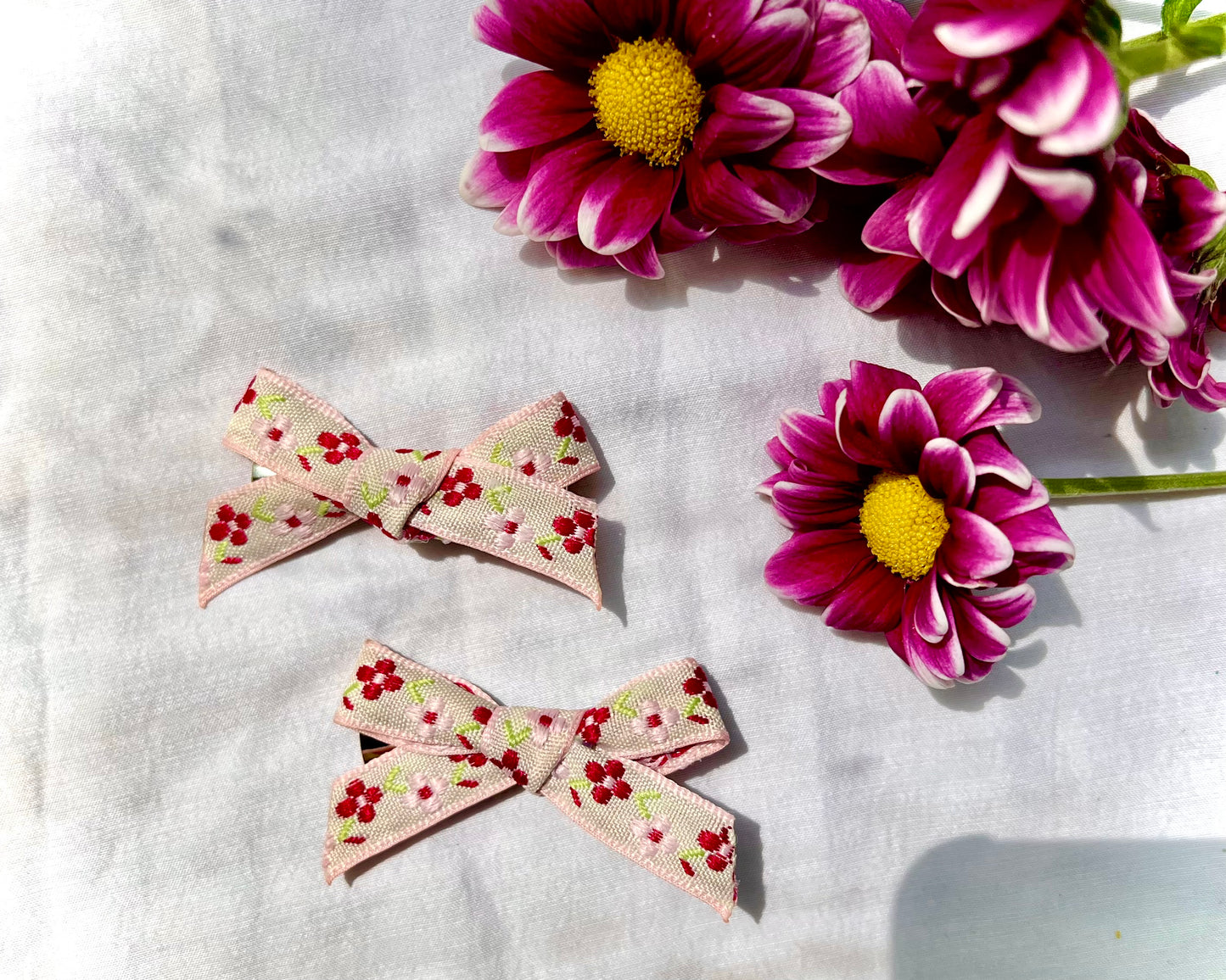 Mini Pigtail Bows