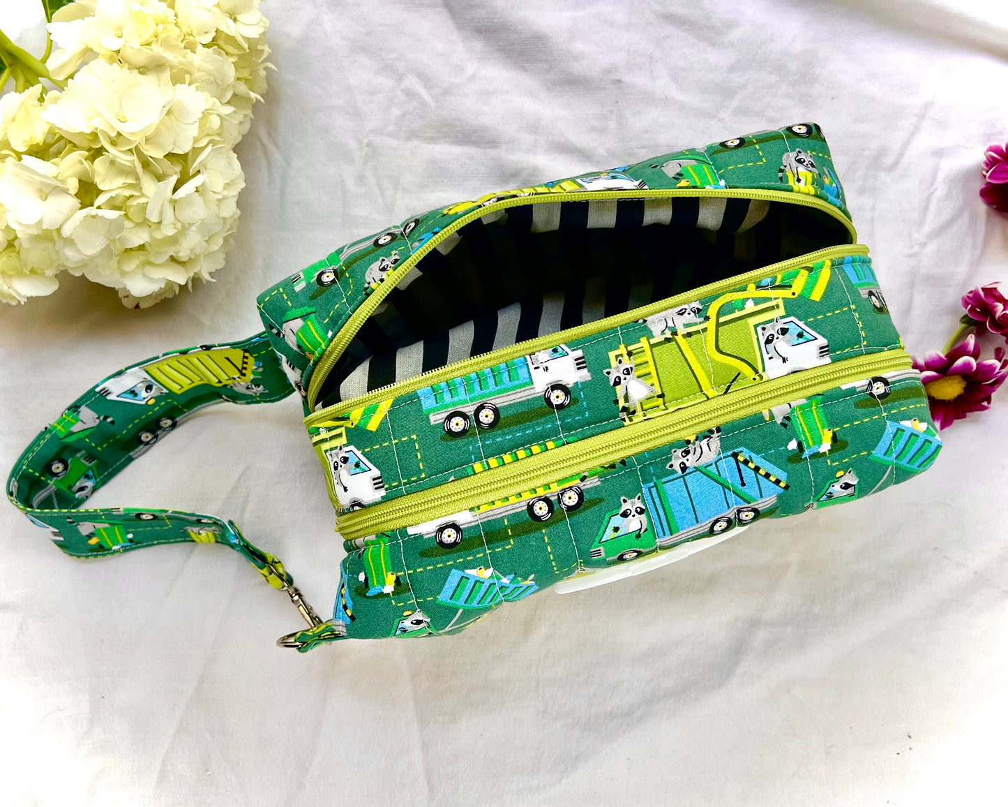 Clip & Go Double Zipper Wipe Pouch