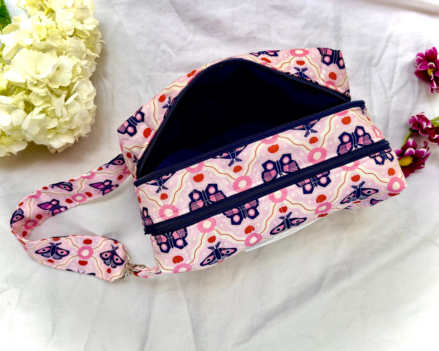 Clip & Go Double Zipper Wipe Pouch