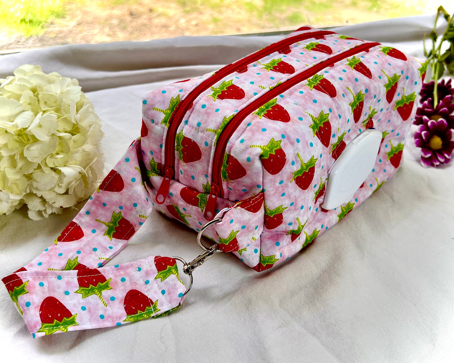 Clip & Go Double Zipper Wipe Pouch