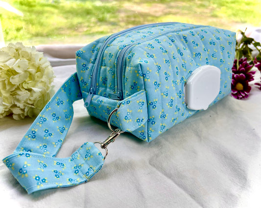 Clip & Go Double Zipper Wipe Pouch