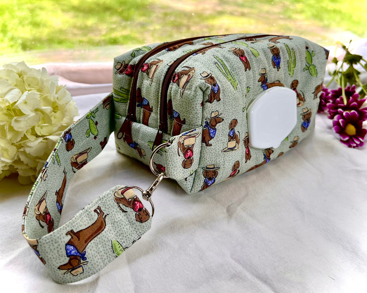 Clip & Go Double Zipper Wipe Pouch