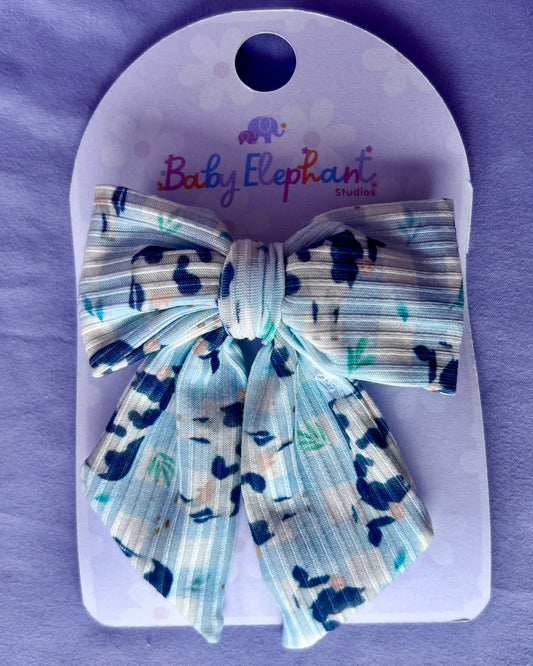 Little Moo Barrette Bow